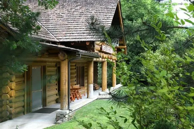 Weasku Inn