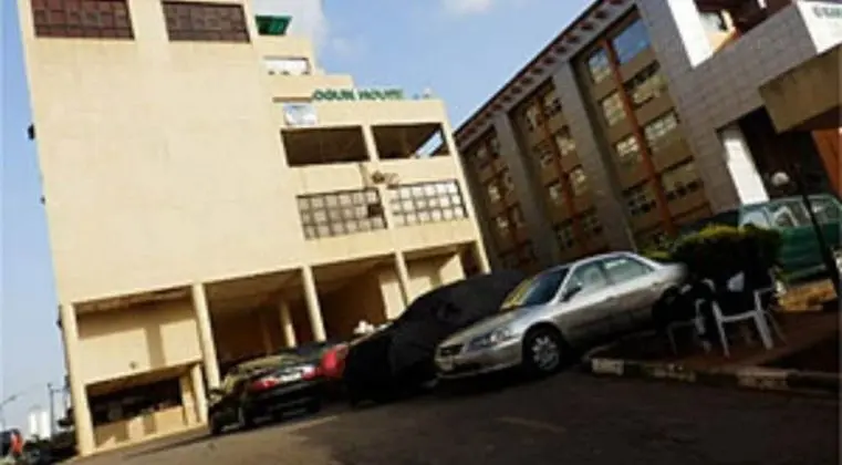 The Weavers Hotel - 1