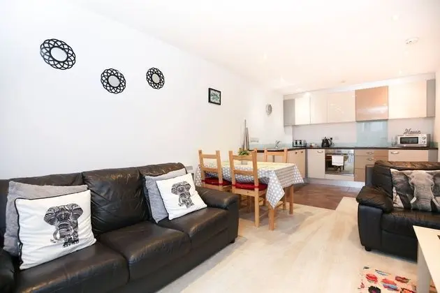 Week2Week Fabulous Newcastle City Centre Apt