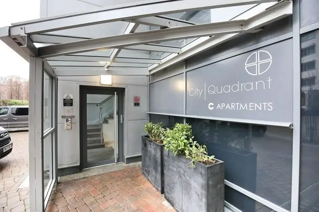 Week2Week Fabulous Newcastle City Centre Apt - Lobi
