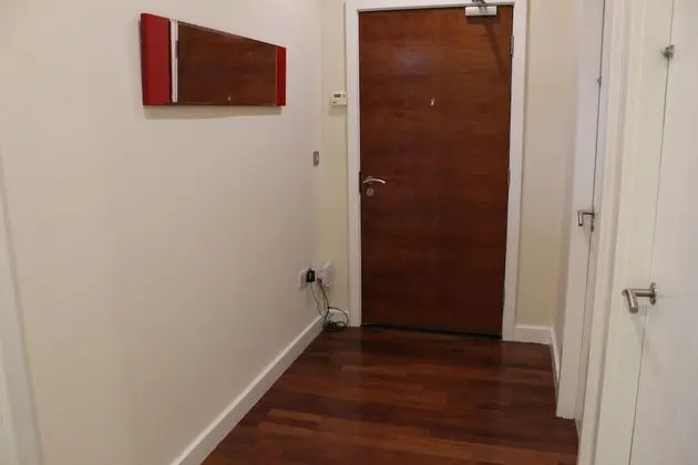 Week2Week Stunning 2 Bed City Centre Apartment - İç Mekan
