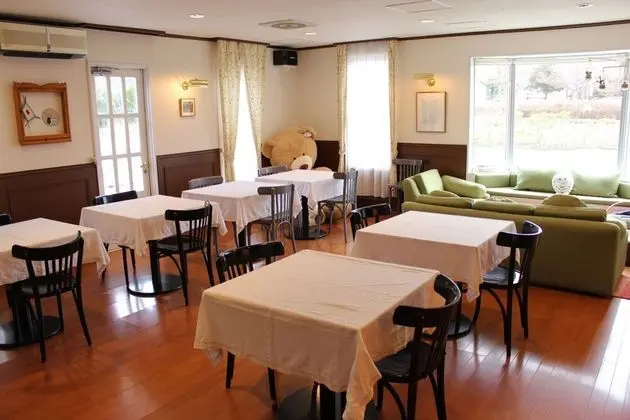 Weekend Shuffle Lakeside Inn - İç Mekan