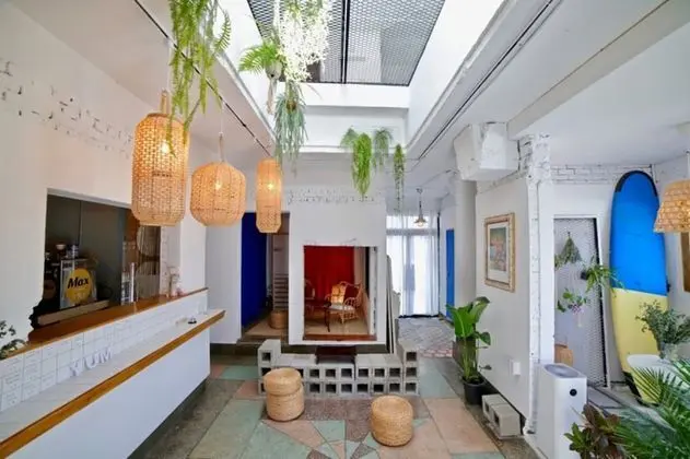 Weekenders - Hostel - Öne Çıkan Resim