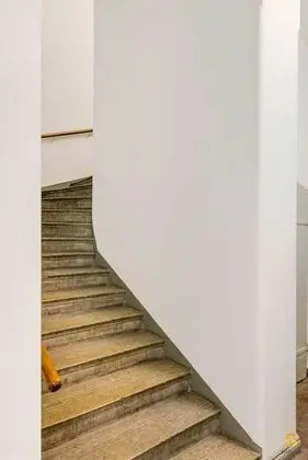 WeHost Pieni Roobertinkatu 13