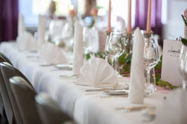 Weinhotel Klostermühle - Yerinde Yemek