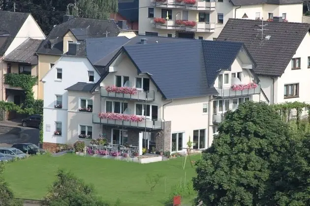 Weinbergs Loge - Öne Çıkan Resim