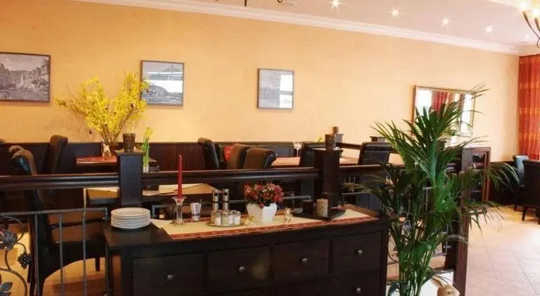 Hotel-Weinhaus Heinrich Haupt