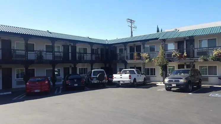 Welcome Inn on Colorado Blvd