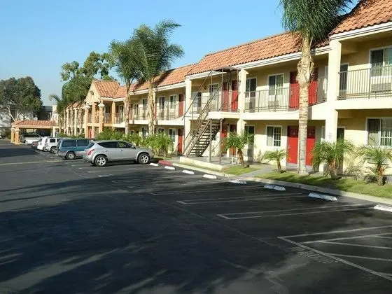 Welcome Inn Corona