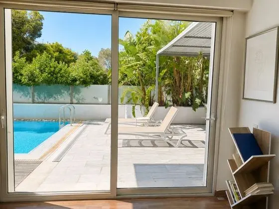 Welcome to Lumen Villa the First of the Adelos Trilogy - Havuz