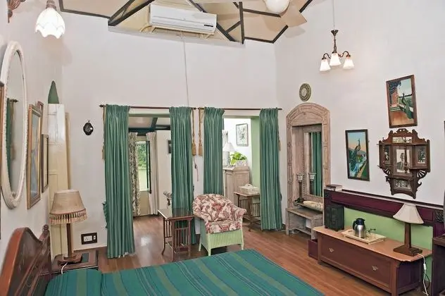 WelcomHeritage Connaught House