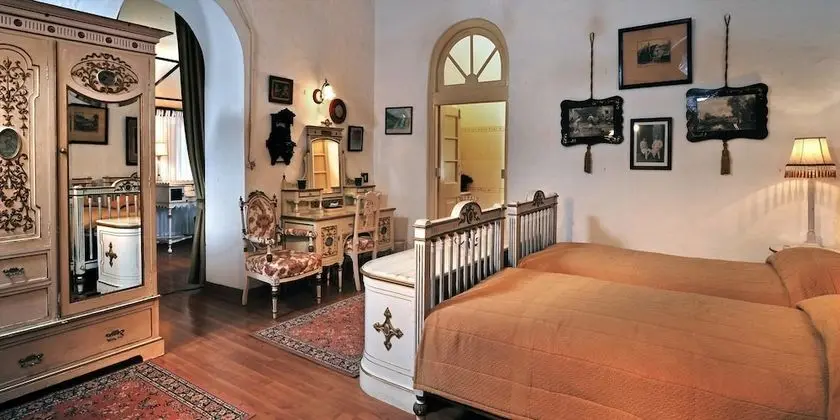 WelcomHeritage Connaught House - Oda