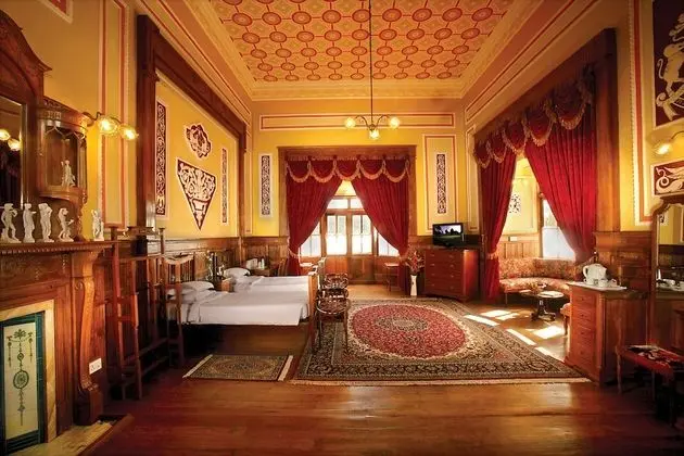 WelcomHeritage Fernhills Royal Palace - Oda