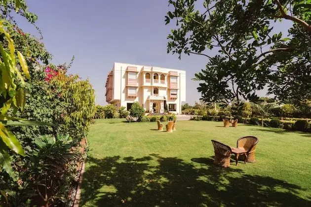 WelcomHeritage Mount Valley Resort, Ranthambore