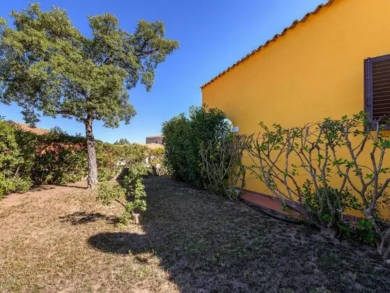 Welcoming Apartment in Aglientu With Private Garden - Dış Mekan