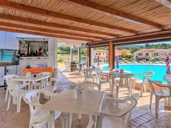 Welcoming Apartment in Aglientu With Private Garden - Havuz