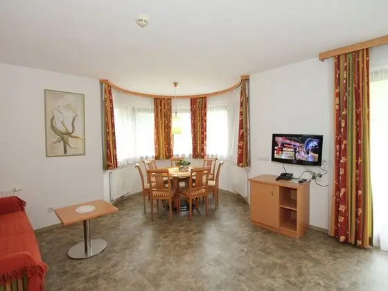 Welcoming Apartment in Kaltenbach With Sauna - Yerinde Yemek