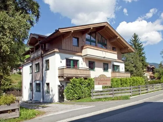 Welcoming Apartment near Ski Area in Tyrol - Dış Mekan