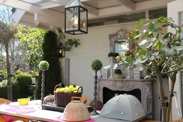 Welcoming Holiday Home in Heiloo With Sunlit Terrace - Dış Mekan