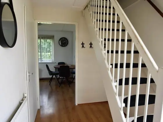Welcoming Holiday Home in Zeewolde With Garden - Lobi
