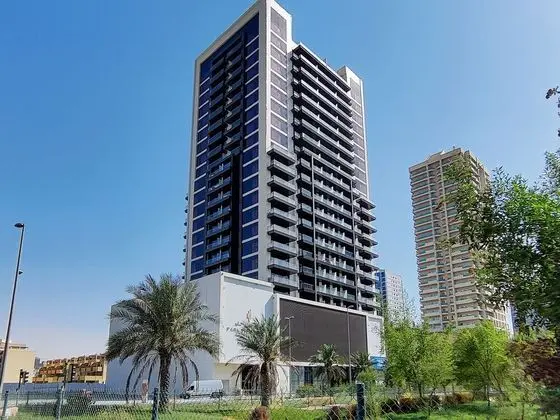 WelHome - Evergreen Apartment Amidst Vibrant JVC With Pool