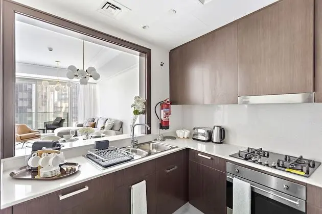 WelHome - Luxury Apartment Facing Burj Khalifa With Terrace - Mutfak