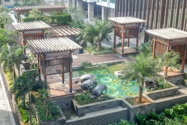 Well Appointed 2BR at Kemang Village Apartment - Dış Mekan