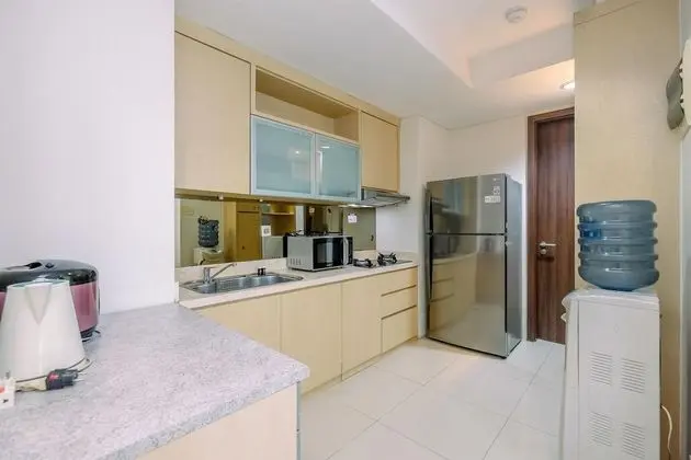 Well Appointed 2BR at Kemang Village Apartment - Mutfak