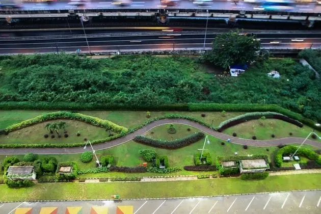 Well Designed 2BR Green Pramuka Apartment