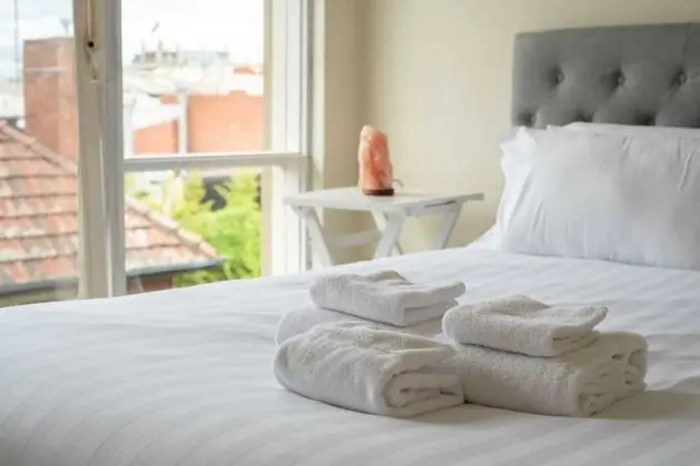 Well Located 1 Bedroom in South Yarra