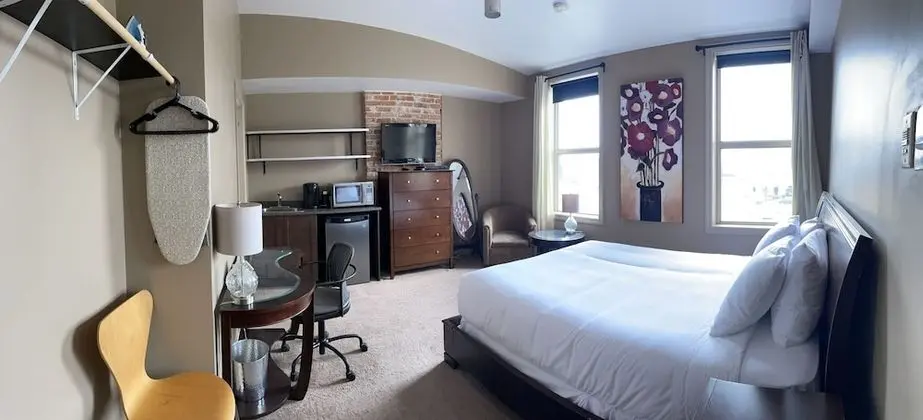 Wellington Inn by Hoco Hotels Collection