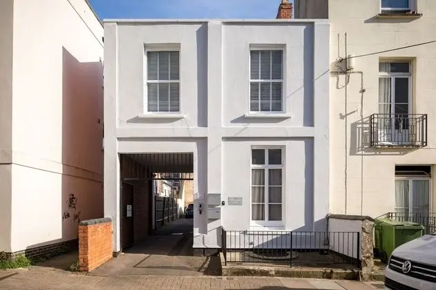 Wellington Mews