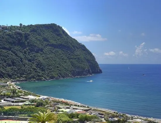 Wellness and Relaxing Time in Ischia With Breakfast