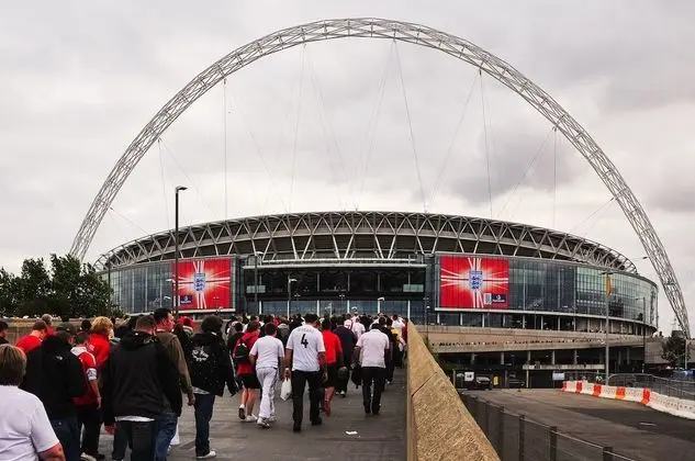 Wembley Park Hotel - Dış Mekan