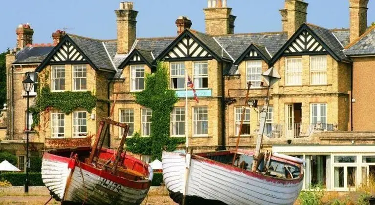 Wentworth Hotel