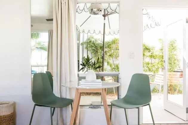 The Wesley Flat 6 in Palm Springs - Oda