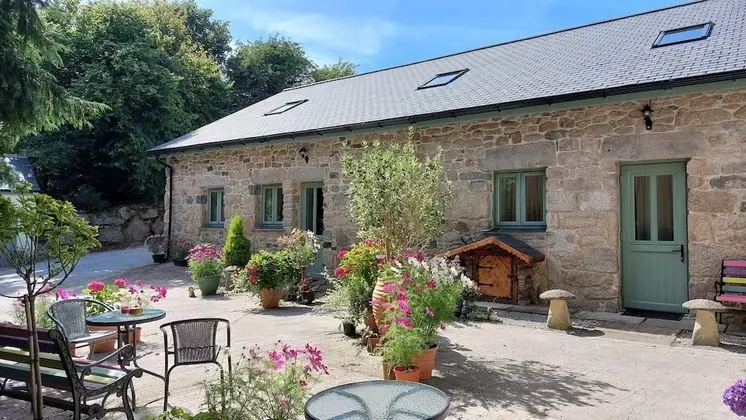 Wesley House Holiday Cottages
