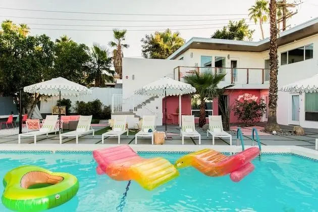 The Wesley Palm Springs - Havuz