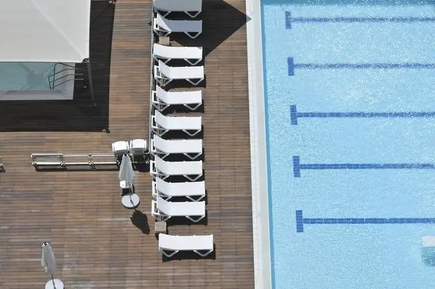 West All Suite Boutique Tel Aviv - Havuz