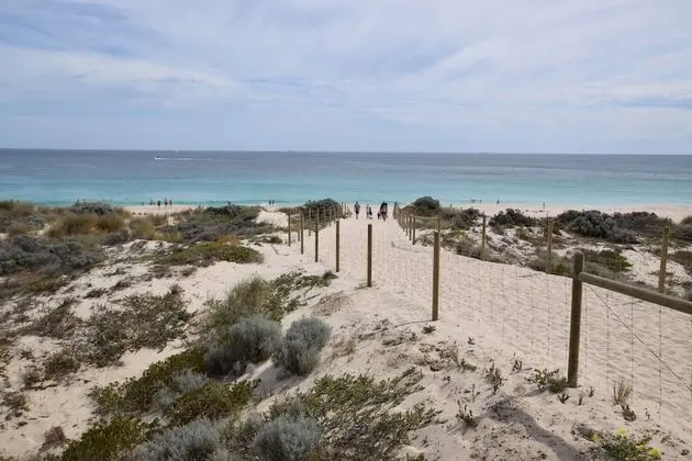 West Beach Lagoon 202 - Quiet & Ground Floor - Plaj