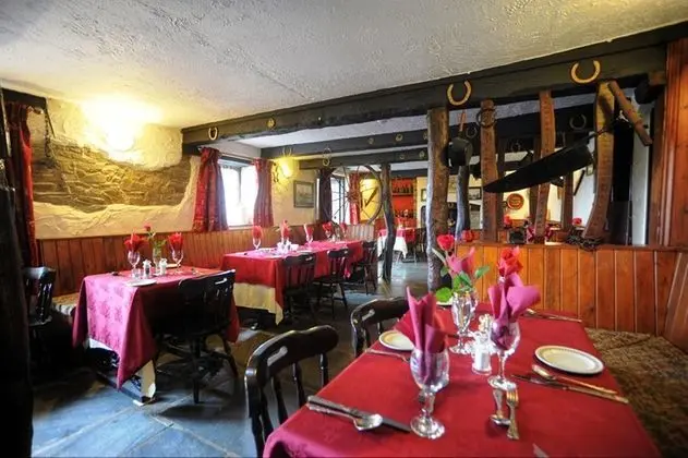 The West Country Inn - Yeme / İçme