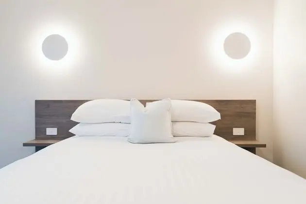 West End Motor Lodge