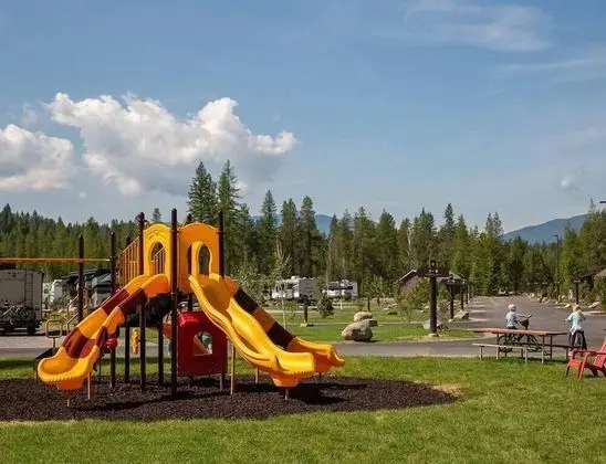 West Glacier Cabin Village - Aile ve Çocuklar
