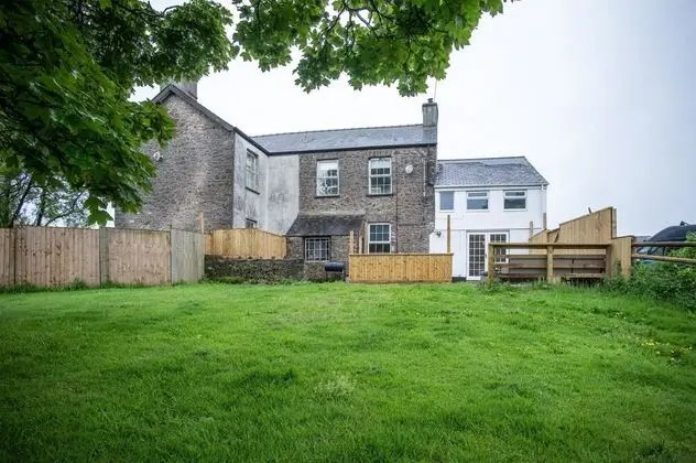 West Jordanston Cottage - St Florence