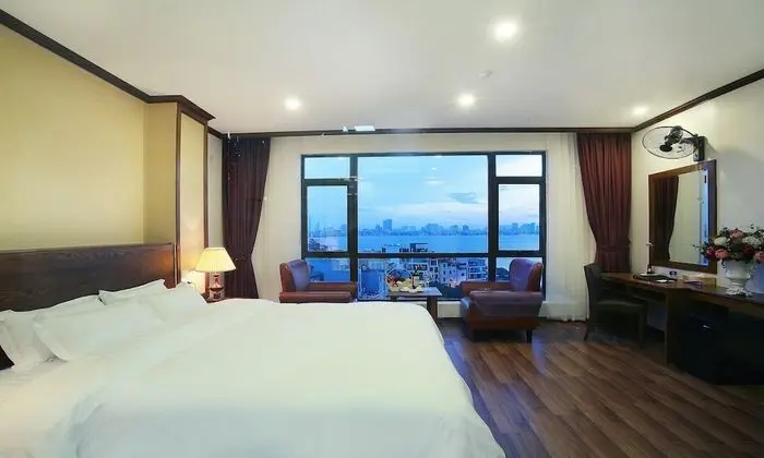West Lake Home Hotel & Spa - Öne Çıkan Resim