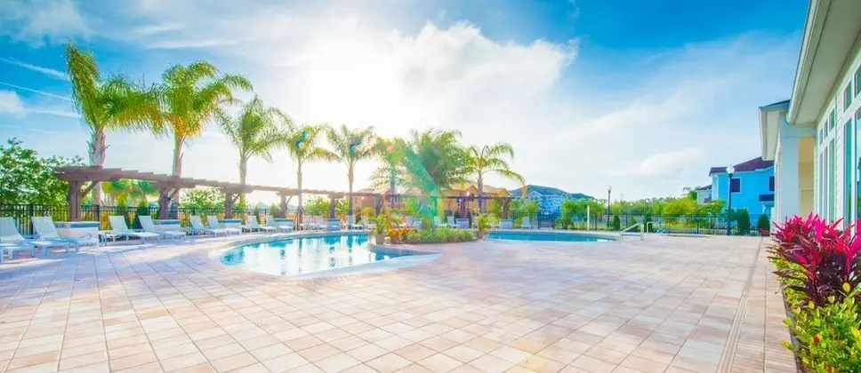 West Lucaya Resort by FunQuest Vacation - Havuz