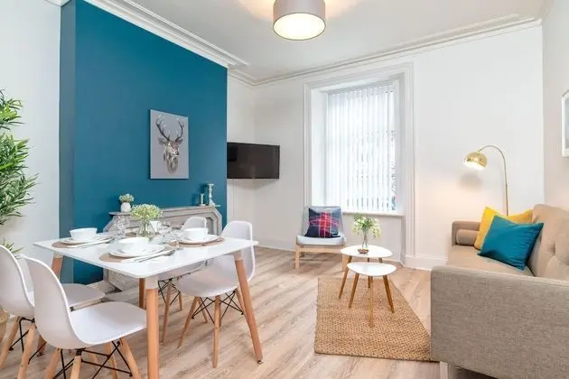 West Mount Apartment - Öne Çıkan Resim