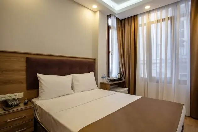 West Palace Hotel - Oda