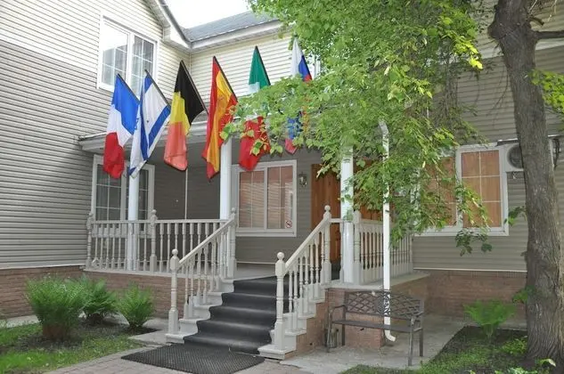 West Hotel - Öne Çıkan Resim