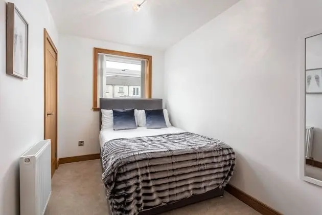 West Sands - Donnini Apartments - Oda